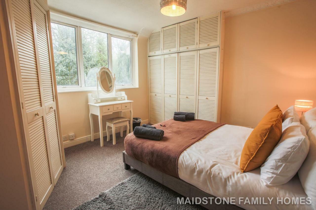 Maidstone Family Homes Upper Road Cottage 외부 사진