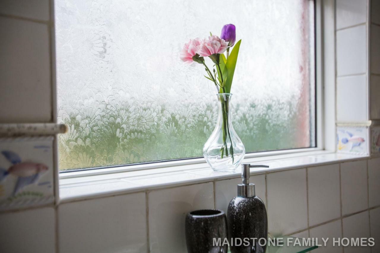 Maidstone Family Homes Upper Road Cottage 외부 사진
