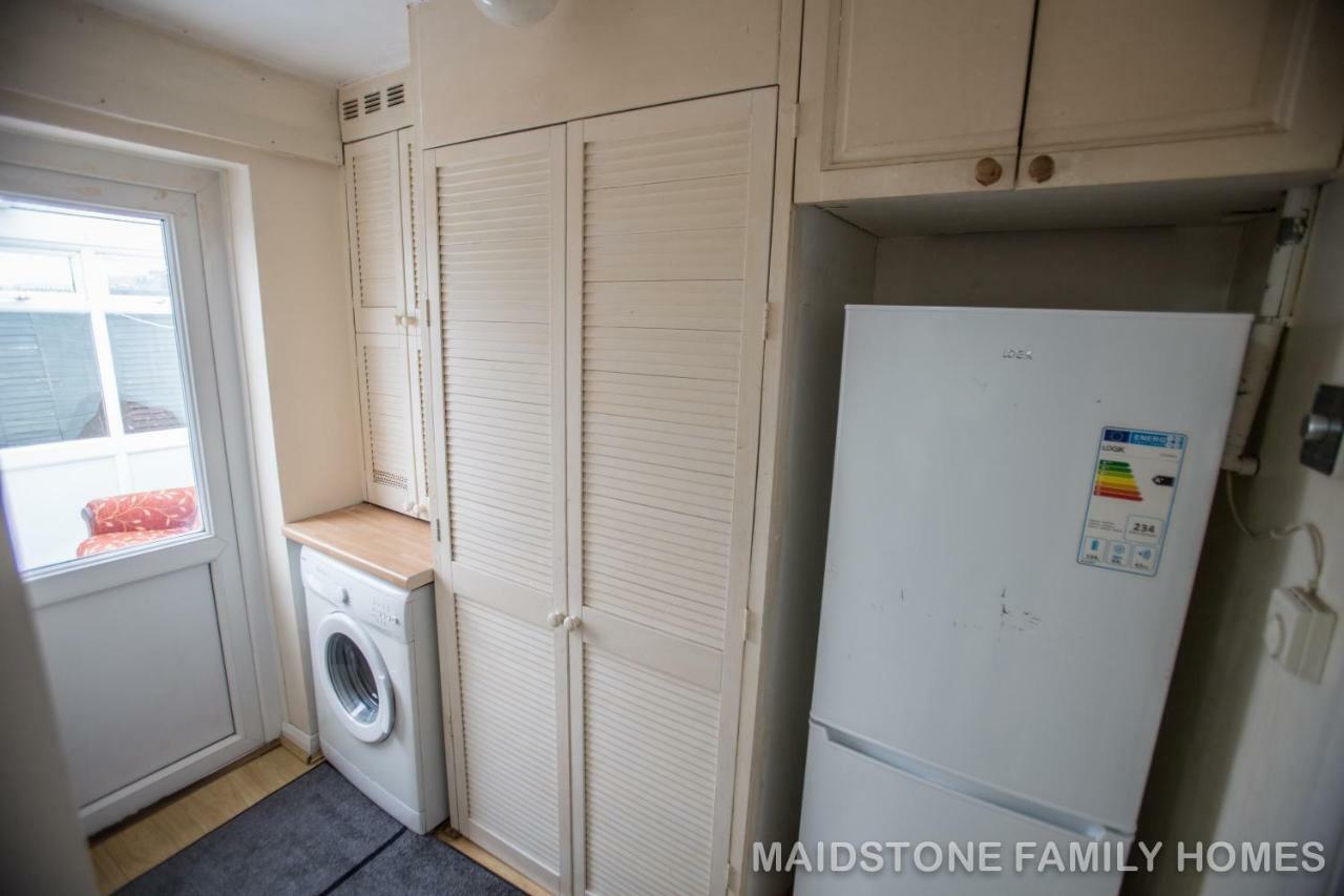 Maidstone Family Homes Upper Road Cottage 외부 사진