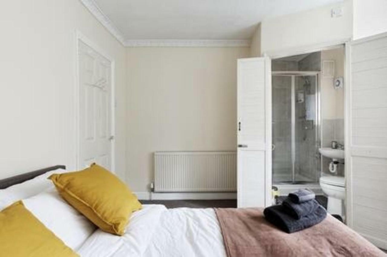 Maidstone Family Homes Upper Road Cottage 외부 사진