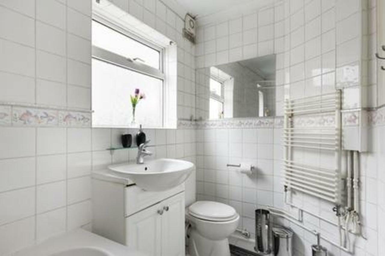 Maidstone Family Homes Upper Road Cottage 외부 사진