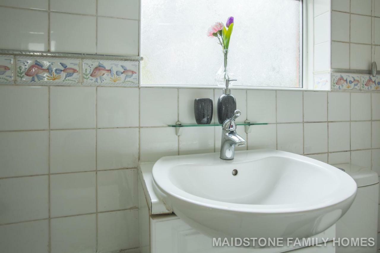 Maidstone Family Homes Upper Road Cottage 외부 사진