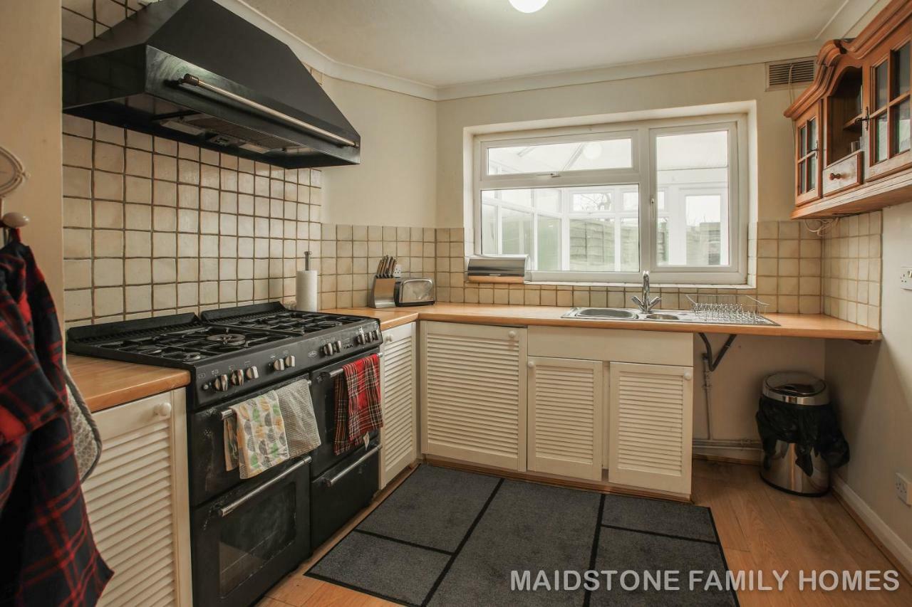 Maidstone Family Homes Upper Road Cottage 외부 사진
