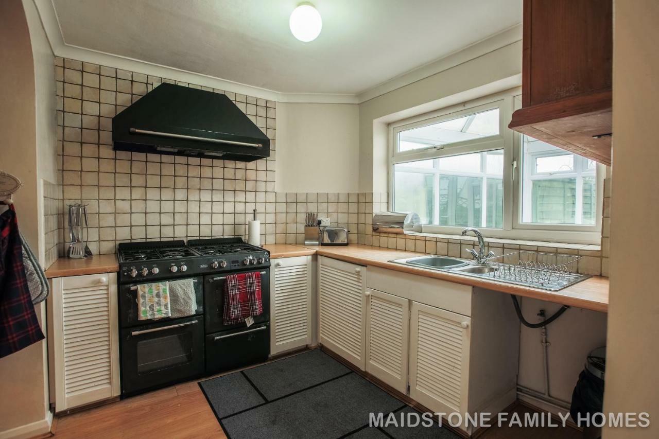 Maidstone Family Homes Upper Road Cottage 외부 사진