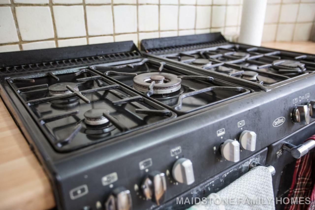 Maidstone Family Homes Upper Road Cottage 외부 사진